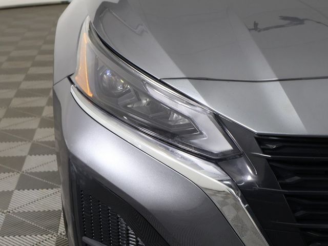 2024 Nissan Altima 2.5 SV Sedan - 22922886 - 9