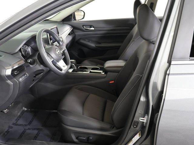 2024 Nissan Altima 2.5 SV Sedan - 22922886 - 24