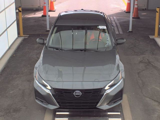 2024 Nissan Altima 2.5 SV Sedan - 22922886 - 2