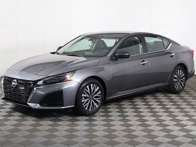 2024 Nissan Altima 2.5 SV Sedan - 22922886 - 4