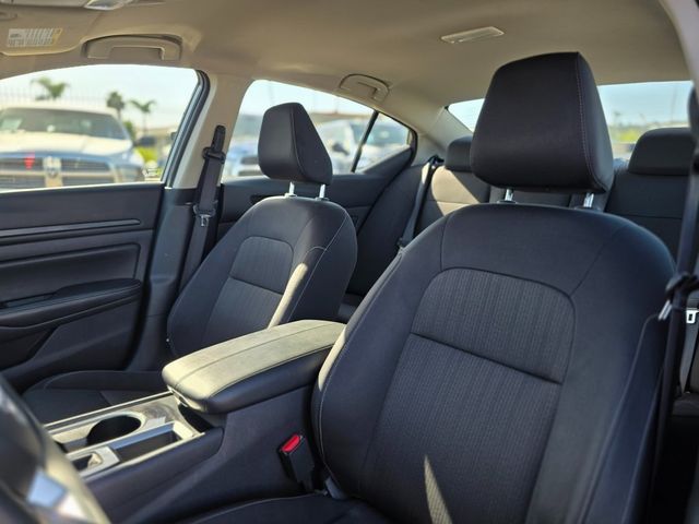 2024 Nissan Altima 2.5 SV Sedan - 22979154 - 12