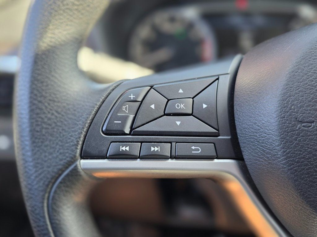 2024 Nissan Altima 2.5 SV Sedan - 22979154 - 20