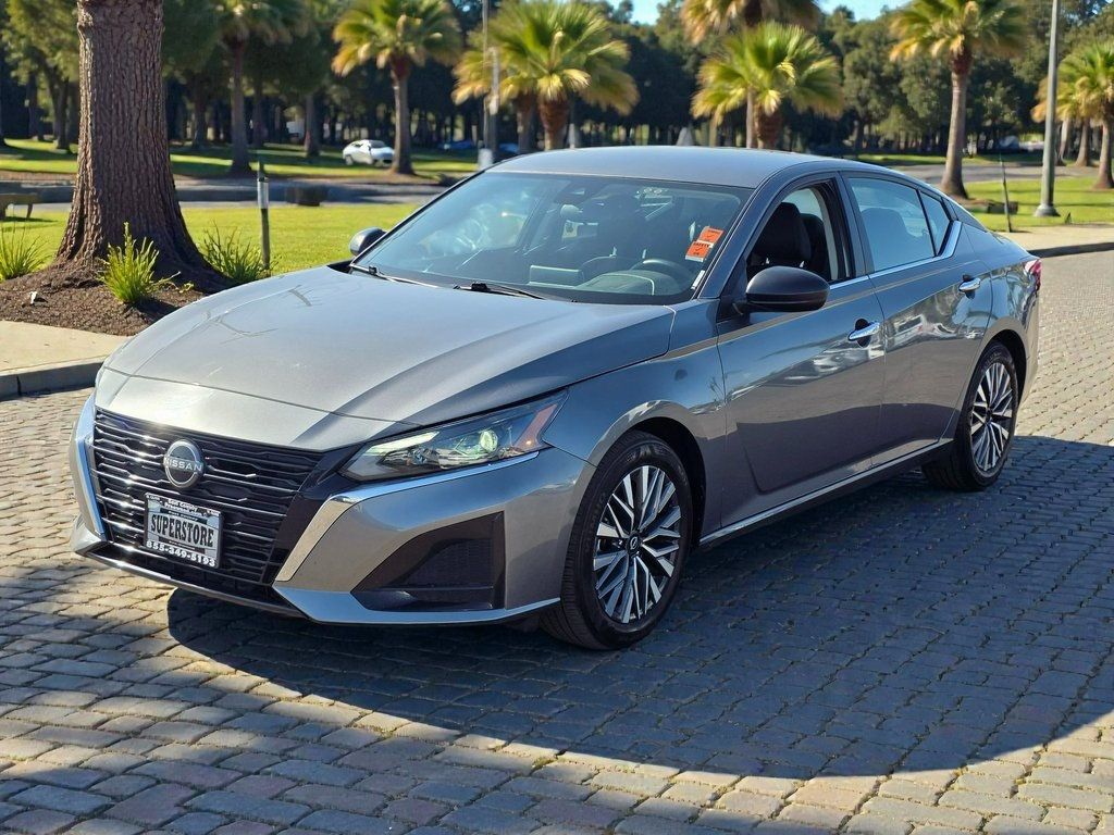 2024 Nissan Altima 2.5 SV Sedan - 22979154 - 2