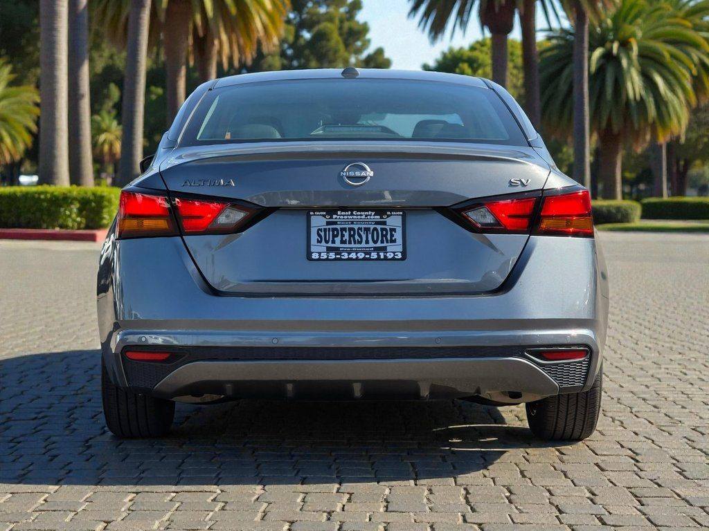 2024 Nissan Altima 2.5 SV Sedan - 22979154 - 4
