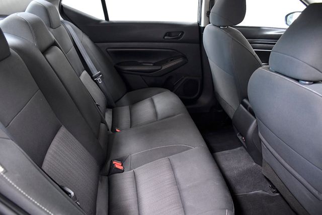2024 Nissan Altima 2.5 SV Sedan - 22876726 - 13