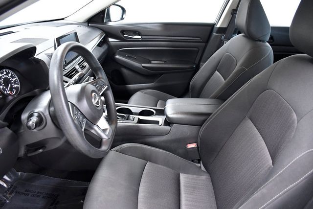 2024 Nissan Altima 2.5 SV Sedan - 22876726 - 6