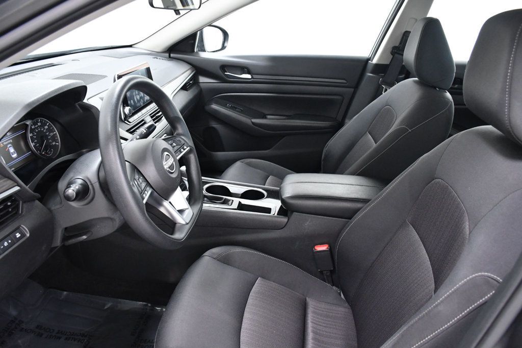 2024 Nissan Altima 2.5 SV Sedan - 22952588 - 6