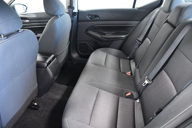 2024 Nissan Altima 2.5 SV Sedan - 22978523 - 9