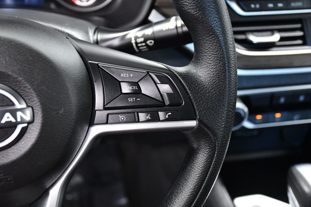 2024 Nissan Altima 2.5 SV Sedan - 22978523 - 21