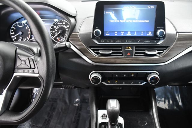 2024 Nissan Altima 2.5 SV Sedan - 22978523 - 23