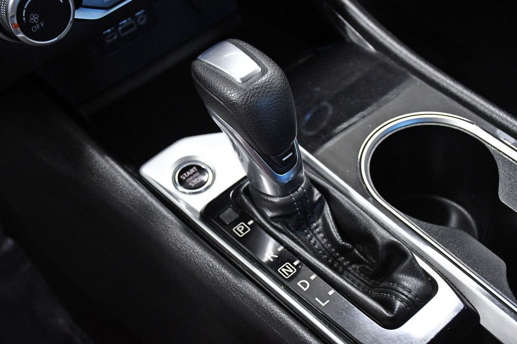 2024 Nissan Altima 2.5 SV Sedan - 22978523 - 24