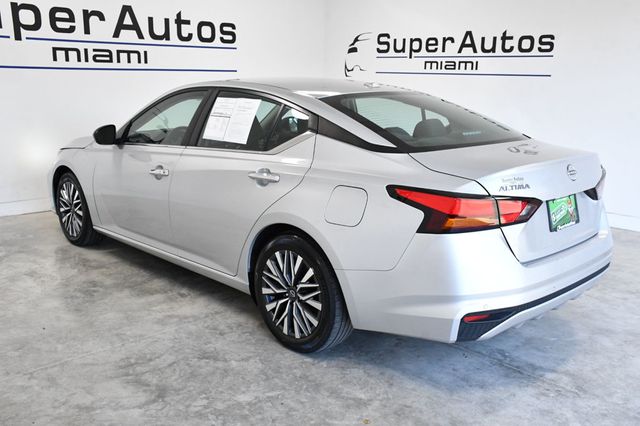 2024 Nissan Altima 2.5 SV Sedan - 22978523 - 5