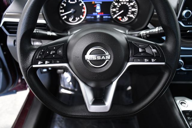 2024 Nissan Altima 2.5 SV Sedan - 22978526 - 19
