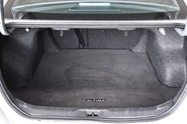 2024 Nissan Altima 2.5 SV Sedan - 23008394 - 12