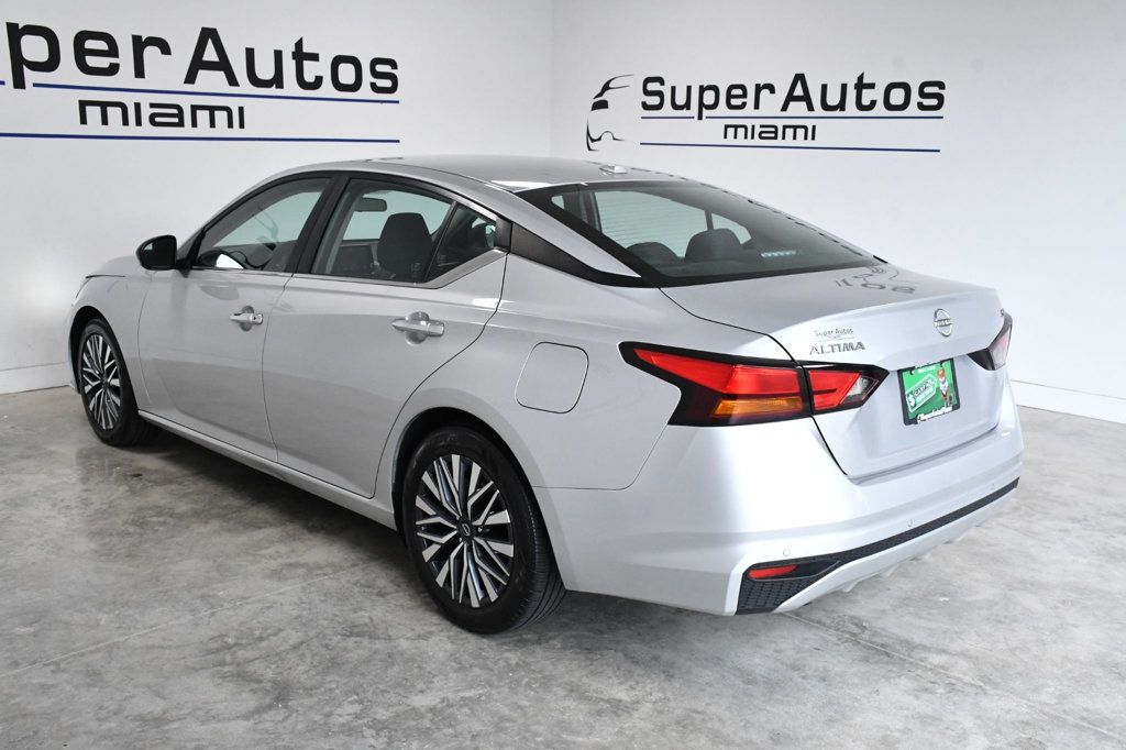 2024 Nissan Altima 2.5 SV Sedan - 23008394 - 5