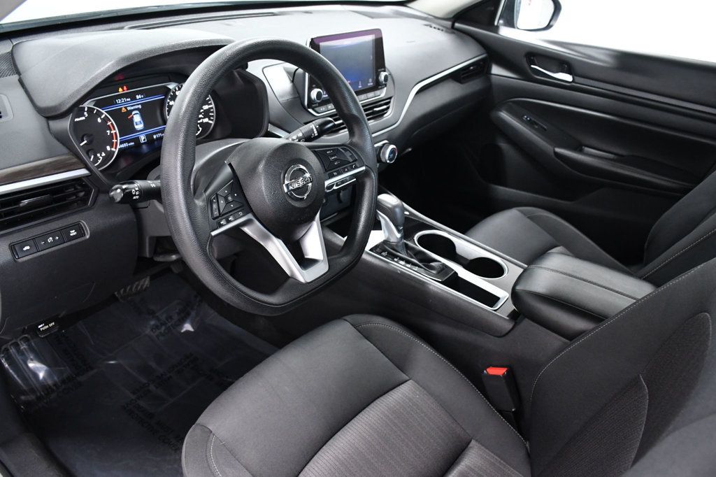 2024 Nissan Altima 2.5 SV Sedan - 23008394 - 7