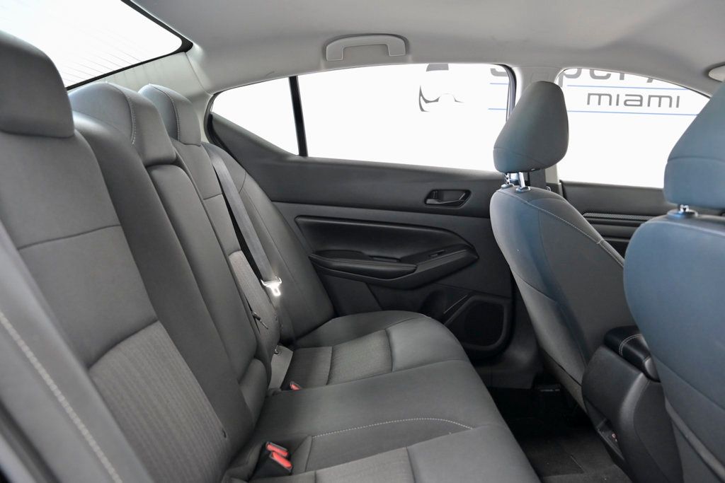 2024 Nissan Altima 2.5 SV Sedan - 23028794 - 13