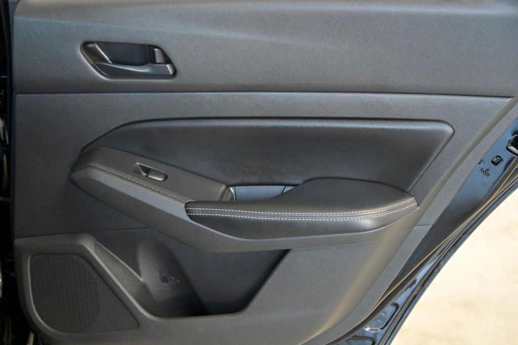 2024 Nissan Altima 2.5 SV Sedan - 23028794 - 14