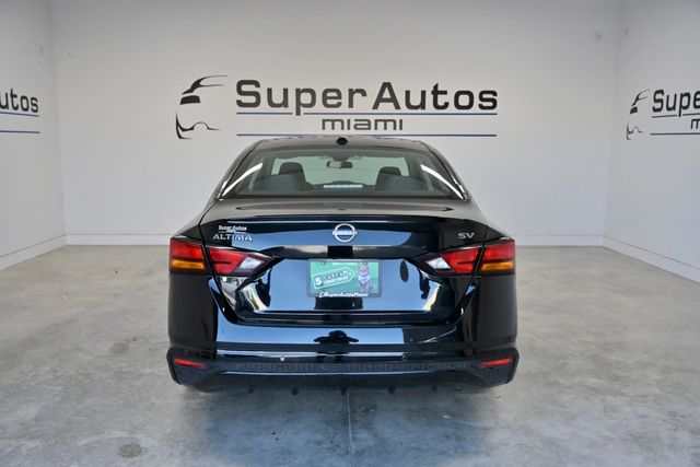 2024 Nissan Altima 2.5 SV Sedan - 23028794 - 4