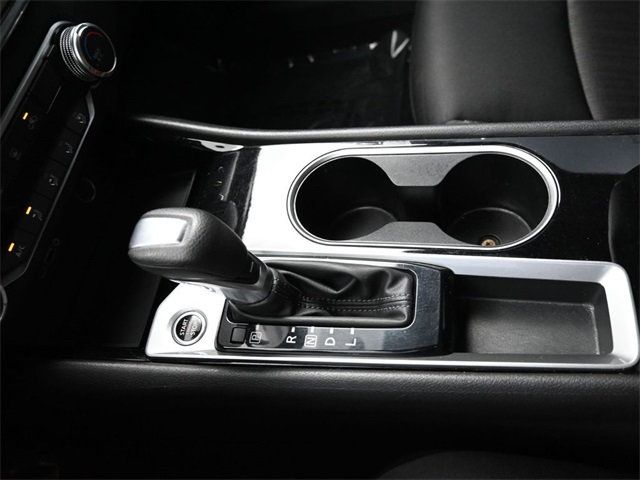 2024 Nissan Altima 2.5 SV Sedan - 22910950 - 21