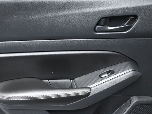 2024 Nissan Altima 2.5 SV Sedan - 22941229 - 14