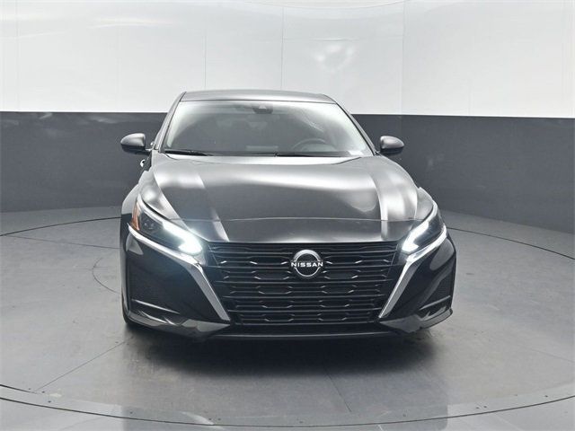 2024 Nissan Altima 2.5 SV Sedan - 22941229 - 37