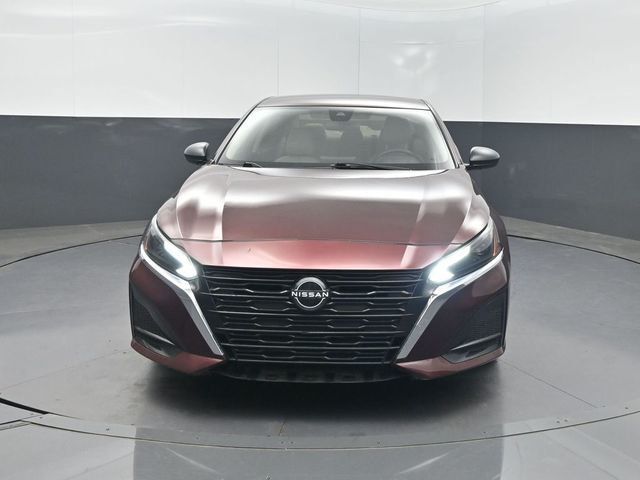 2024 Nissan Altima 2.5 SV Sedan - 23015239 - 35