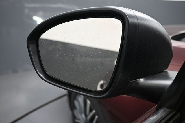 2024 Nissan Altima 2.5 SV Sedan - 23015239 - 8