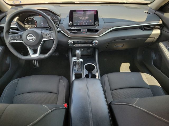 2024 Nissan Altima 2.5 SV Sedan - 22914283 - 10