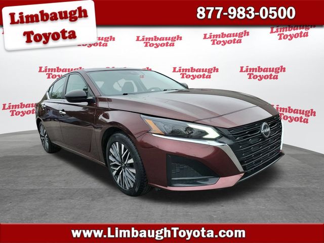 2024 Nissan Altima 2.5 SV Sedan - 22935431 - 0