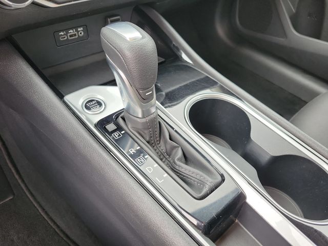 2024 Nissan Altima 2.5 SV Sedan - 22935431 - 11