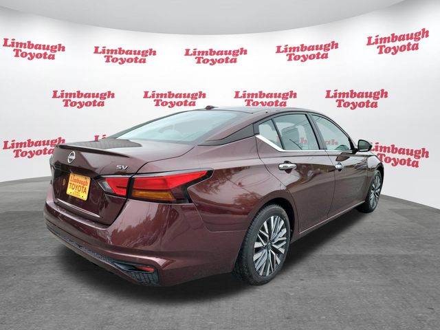 2024 Nissan Altima 2.5 SV Sedan - 22935431 - 21