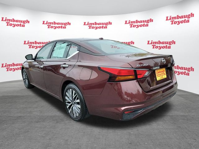 2024 Nissan Altima 2.5 SV Sedan - 22935431 - 23