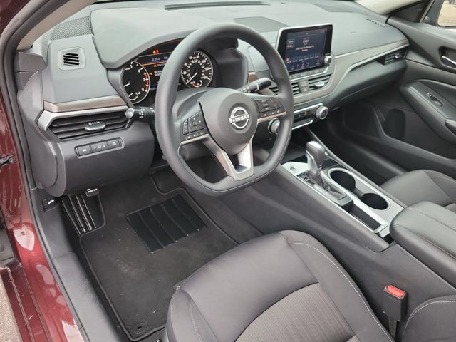 2024 Nissan Altima 2.5 SV Sedan - 22935431 - 2