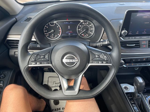 2024 Nissan Altima 2.5 SV Sedan - 22877258 - 12