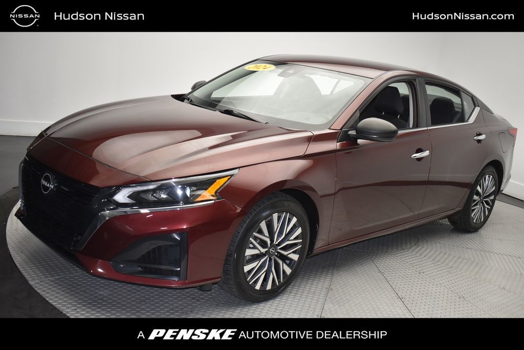 2024 Nissan Altima 2.5 SV Sedan - 23015781 | Video 1