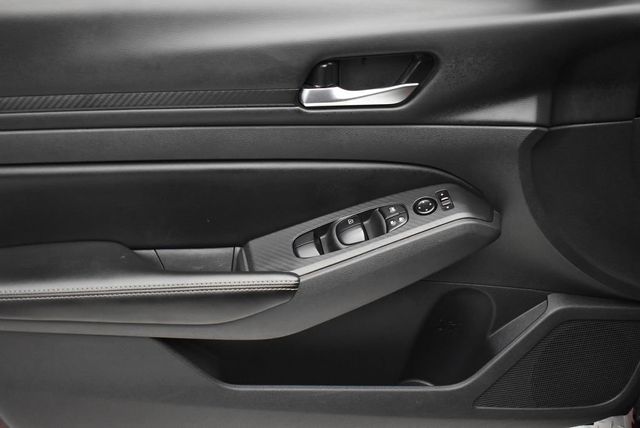 2024 Nissan Altima 2.5 SV Sedan - 23015781 - 10