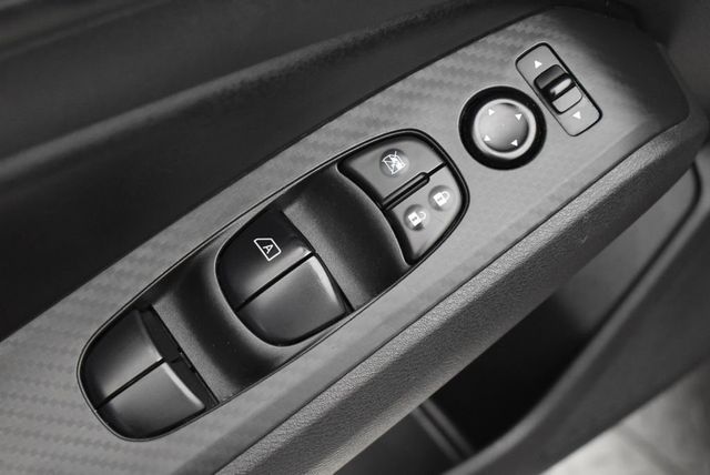 2024 Nissan Altima 2.5 SV Sedan - 23015781 - 11