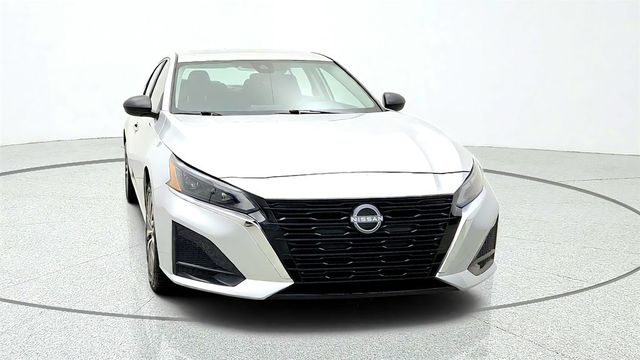 2024 Nissan Altima 2.5 SV Sedan - 23079835 - 1