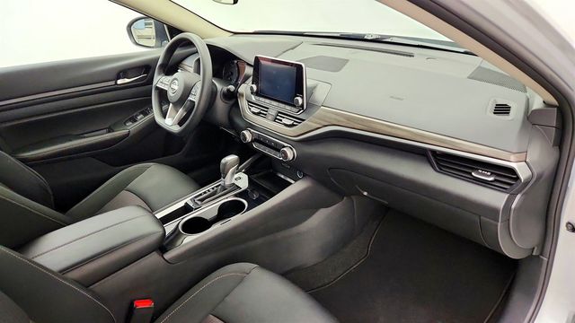 2024 Nissan Altima 2.5 SV Sedan - 23079835 - 23