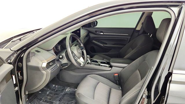 2024 Nissan Altima 2.5 SV Sedan - 23081739 - 18