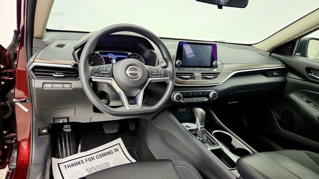 2024 Nissan Altima 2.5 SV Sedan - 23100328 - 10