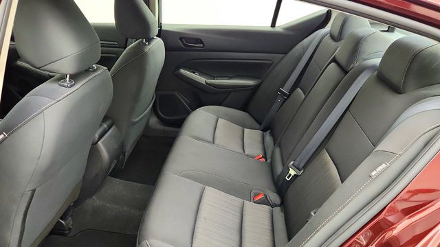 2024 Nissan Altima 2.5 SV Sedan - 23100328 - 18