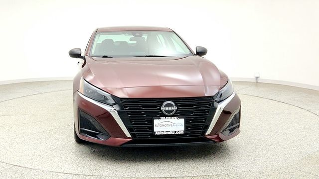 2024 Nissan Altima 2.5 SV Sedan - 23100328 - 1