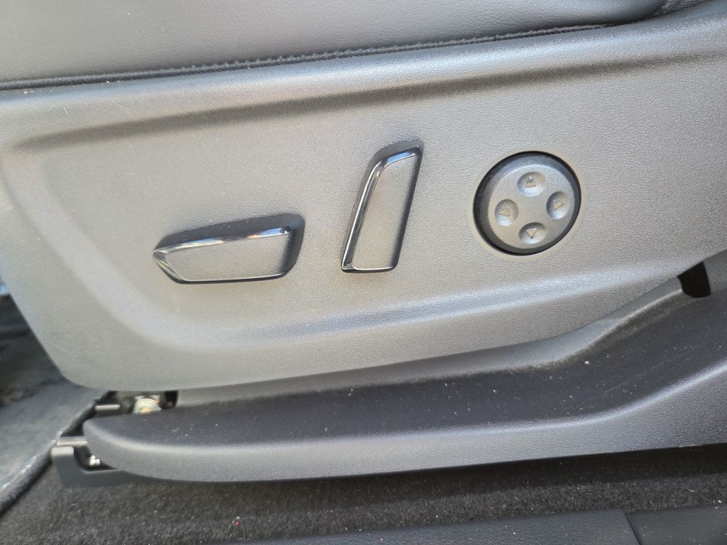 Nissan Ariya photo 18