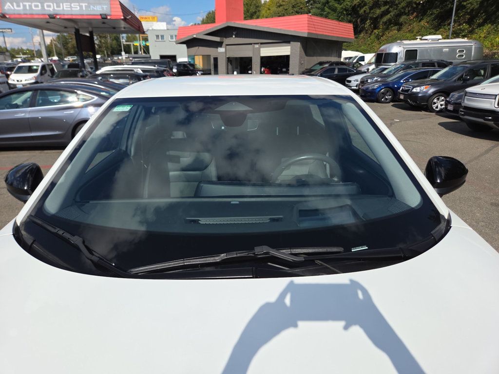 Nissan Ariya photo 21