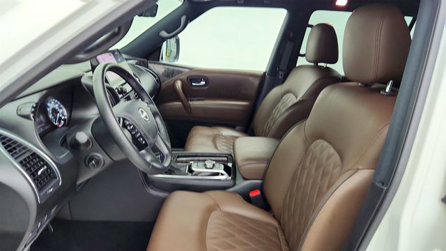 2024 Nissan Armada 4x2 Platinum w/ 2nd Row Captain's Chairs & Cross Bars - 23065750 - 18