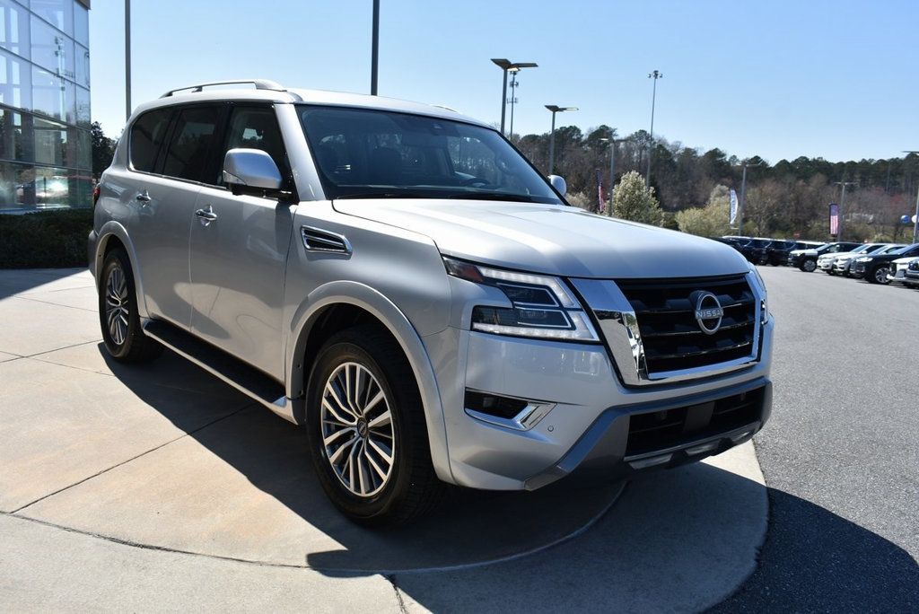 2024 Nissan Armada SL photo 10