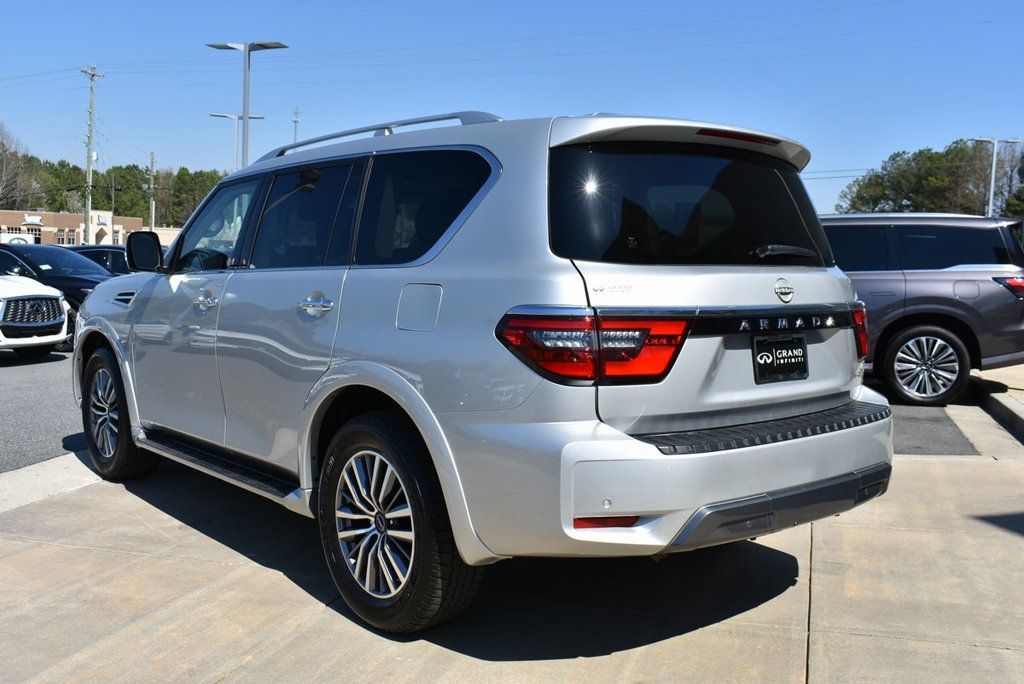 2024 Nissan Armada SL photo 14
