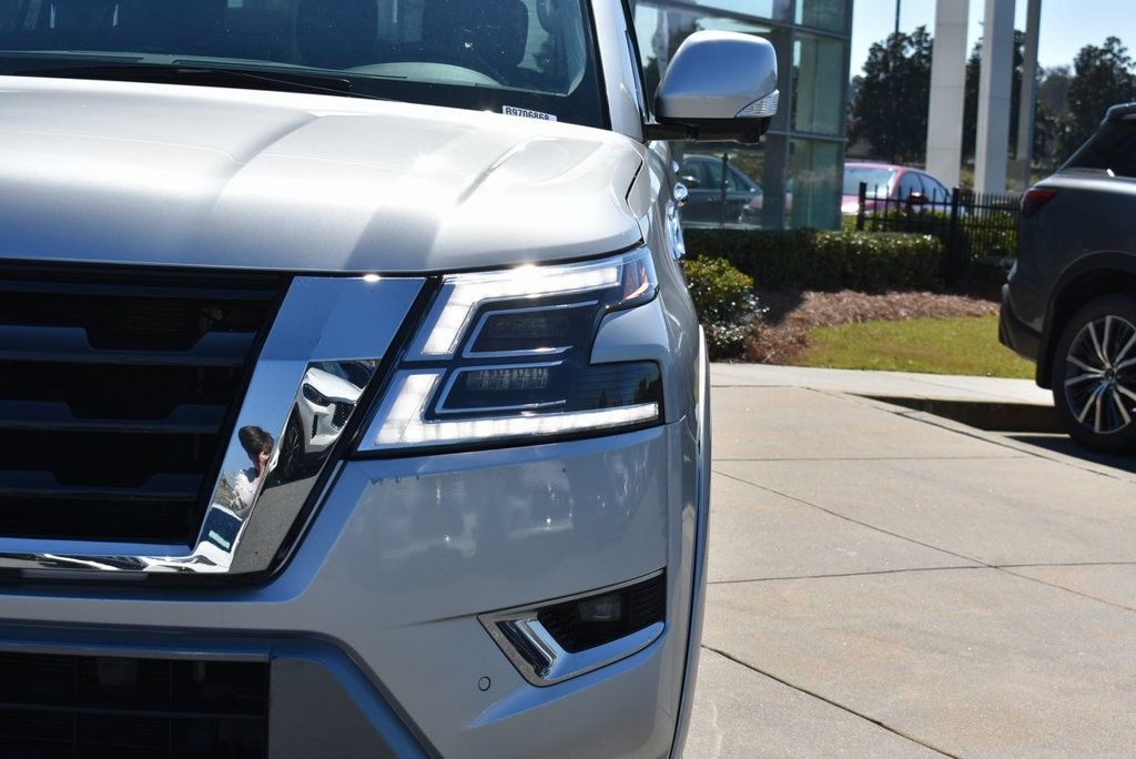 2024 Nissan Armada SL photo 6